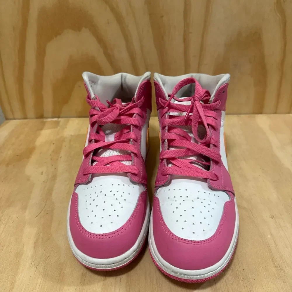 Nike Air Jordan 1 Mid Pinksicle Safety Orange Pink DX3240-681 GS Women’s Sz 8